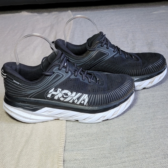 Hoka One One Shoes - Hoka  W bondi 7 Wide black and white running shoes